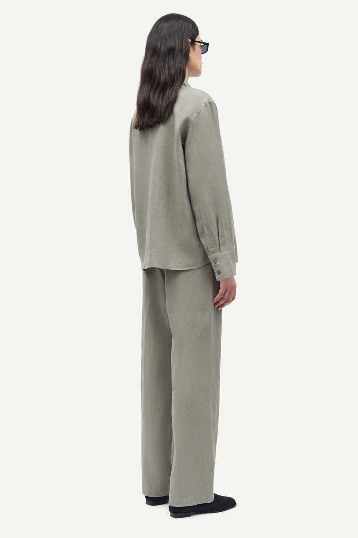 Satove trousers