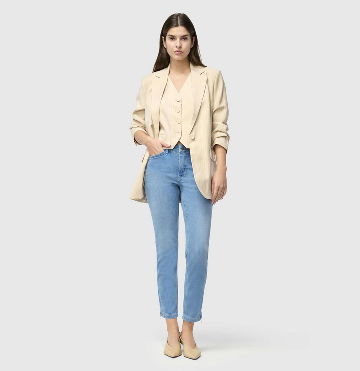 Dream Chic