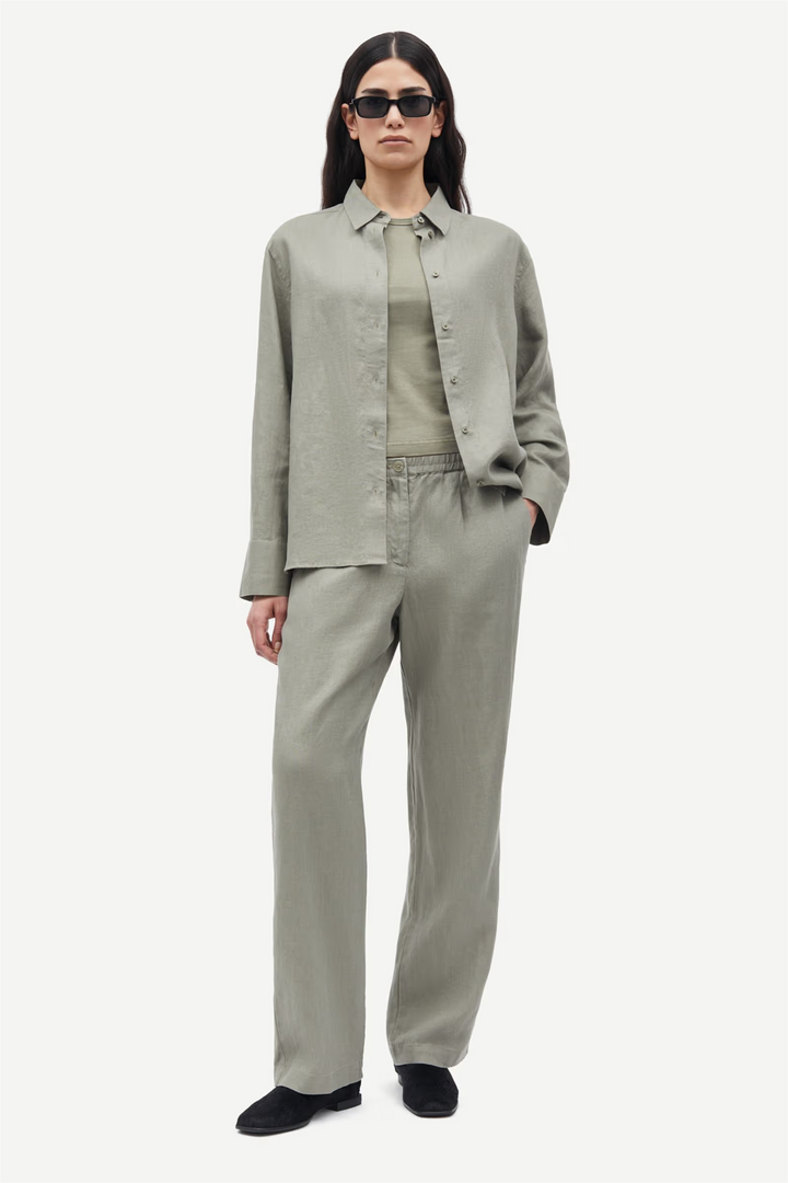 Satove trousers